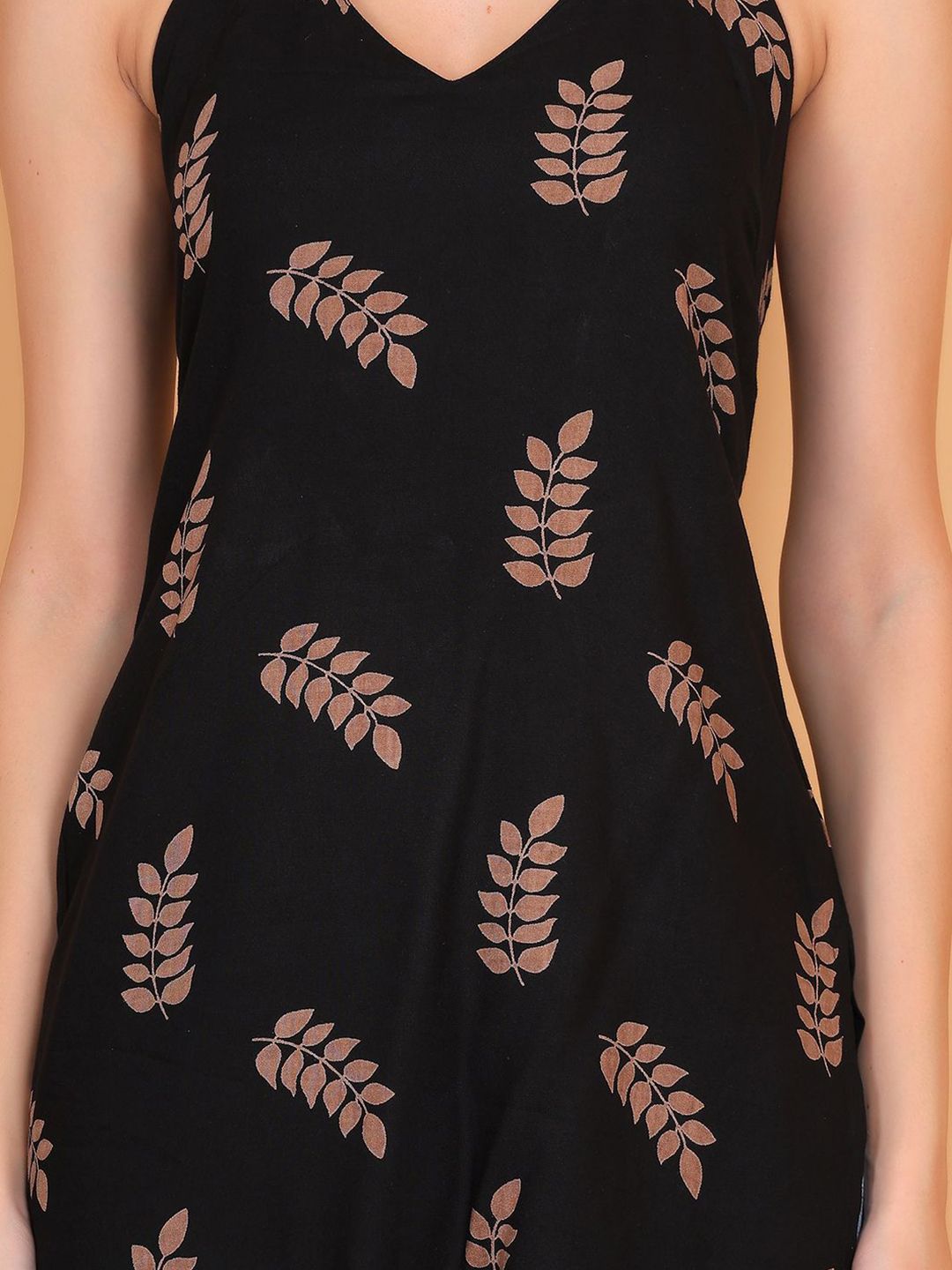 Black Printed Halter-Neck Longline Top – Boho Casual Wear