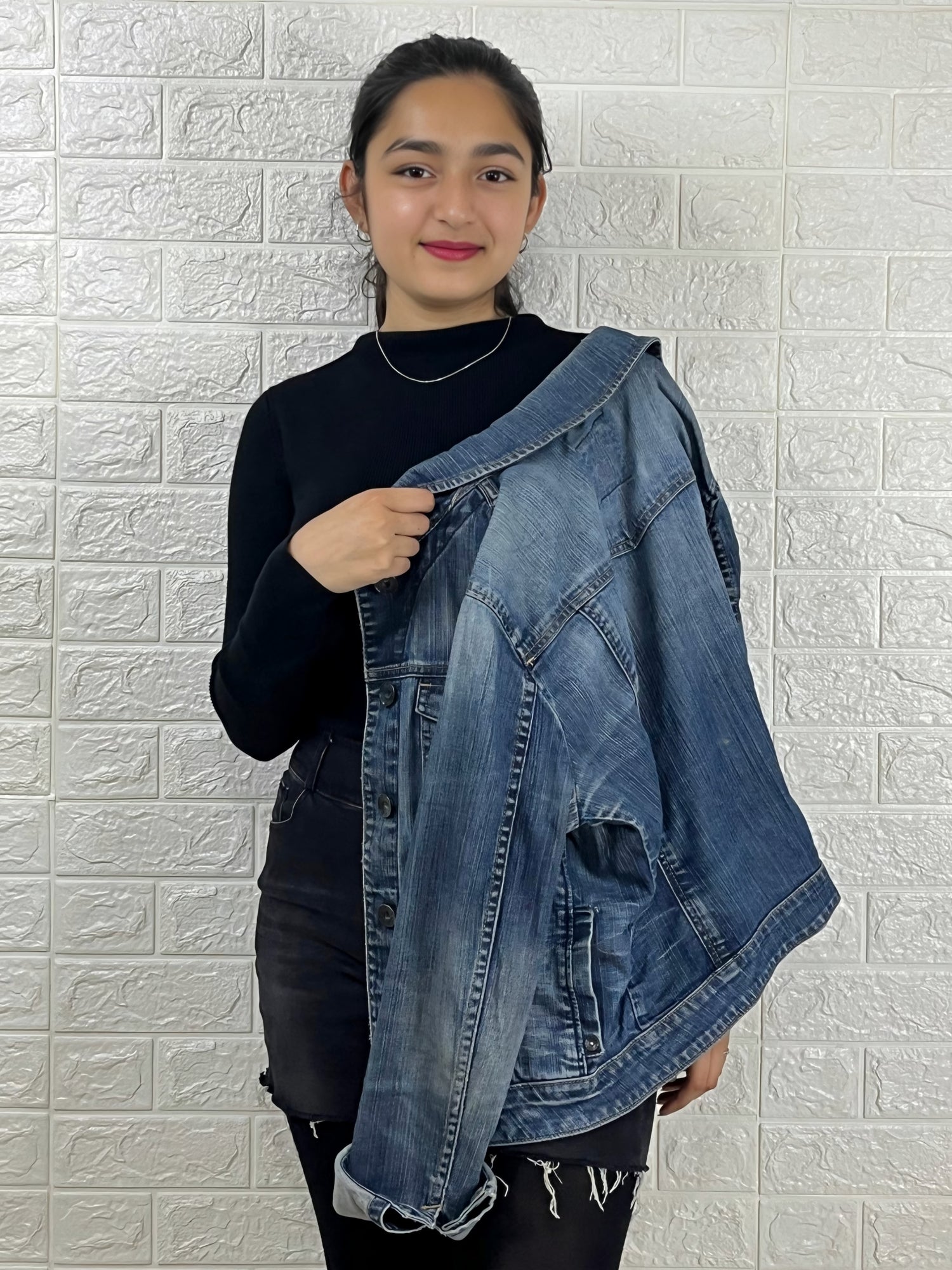 Women’s Classic Blue Denim Jacket | Button-Down Casual Long Sleeve Outerwear
