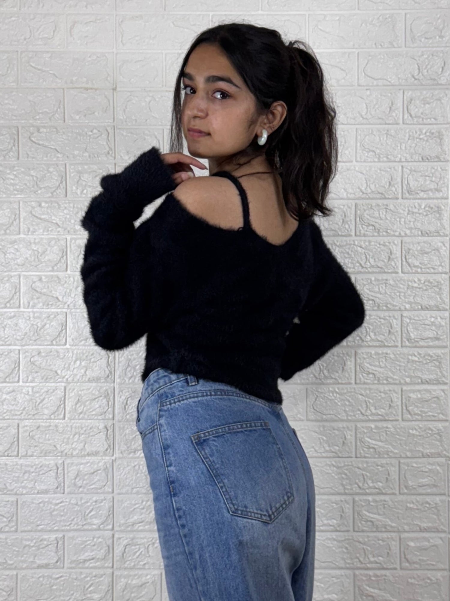 Women’s Color Block Knitted Sweater | Cozy Black with Cream Pullover Winter Top