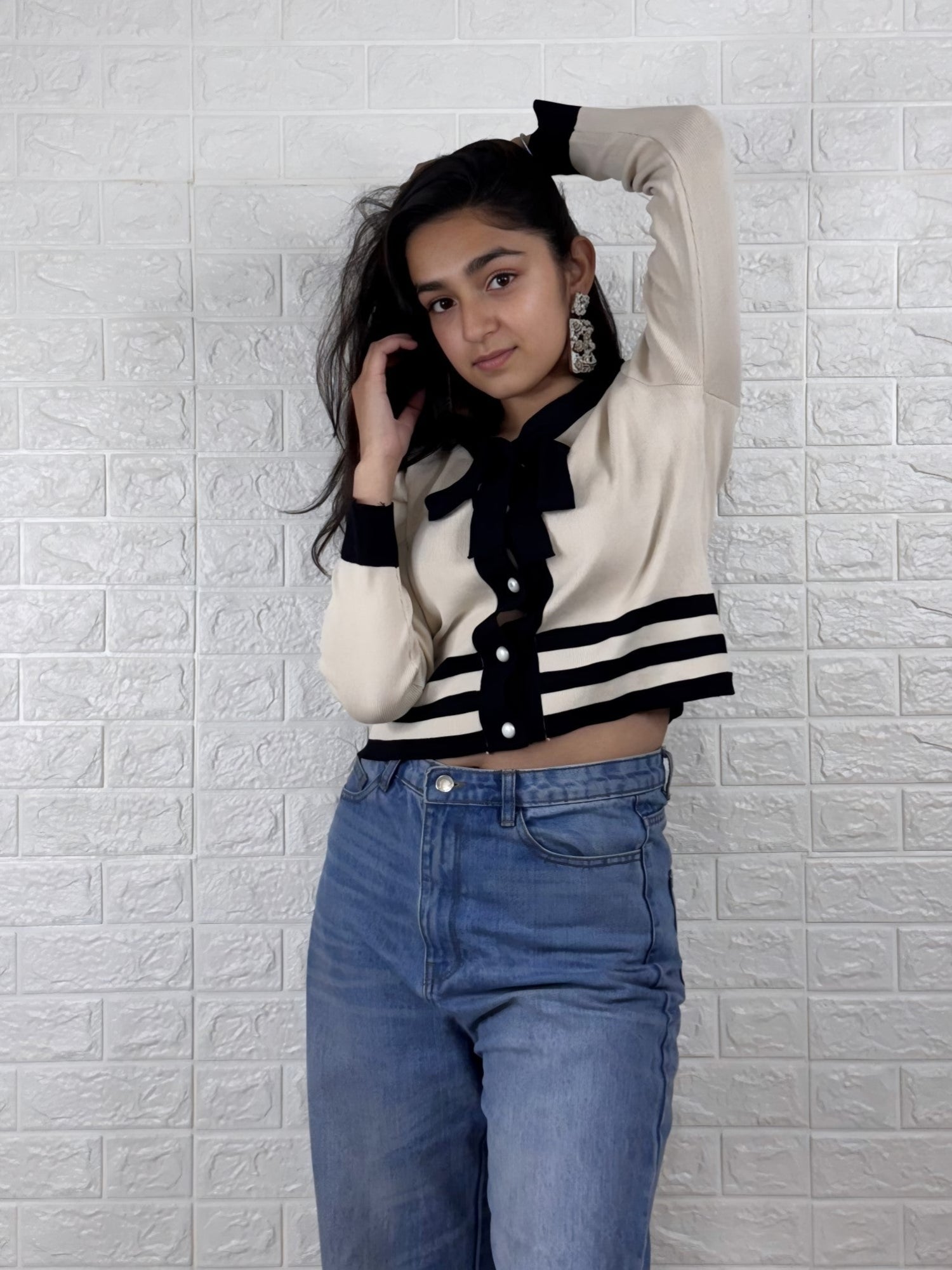 Chic Bow-Tie Cropped Cardigan – Beige & Black Contrast