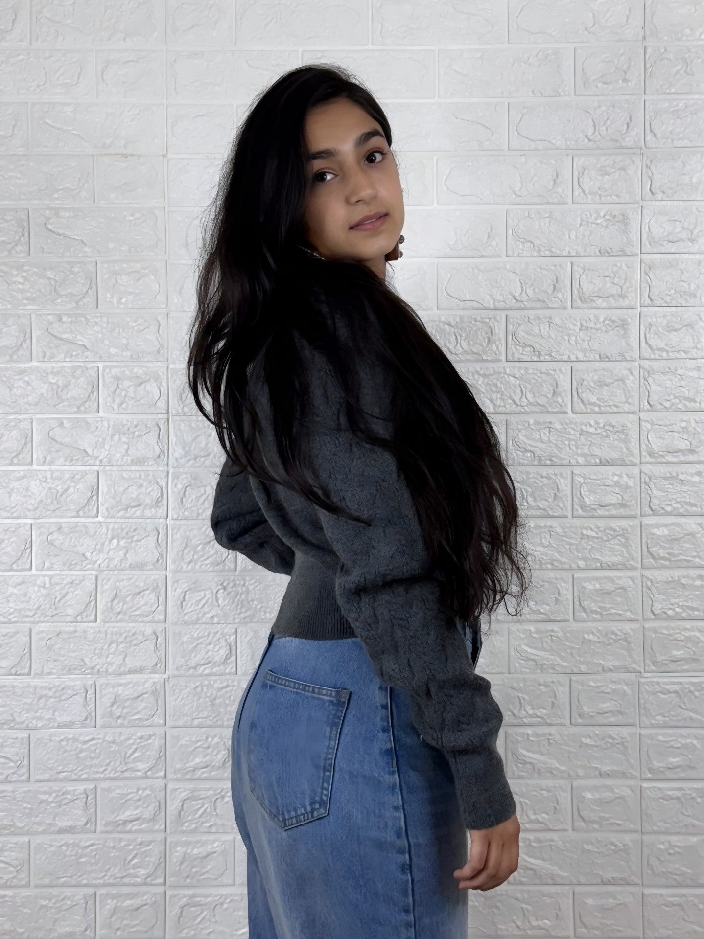 Sweetheart Neck Cropped Sweater - Charcoal Grey